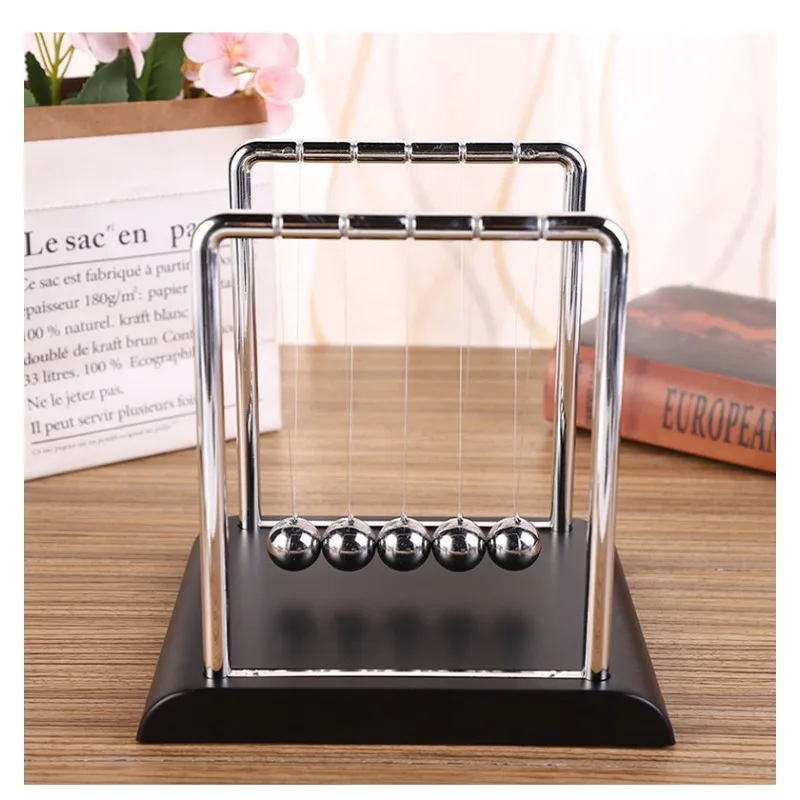 ของตกแต่งโต๊ะทำงานแบบนิวตันครา - Home Office Architecture บทวิจารณ์และราคา